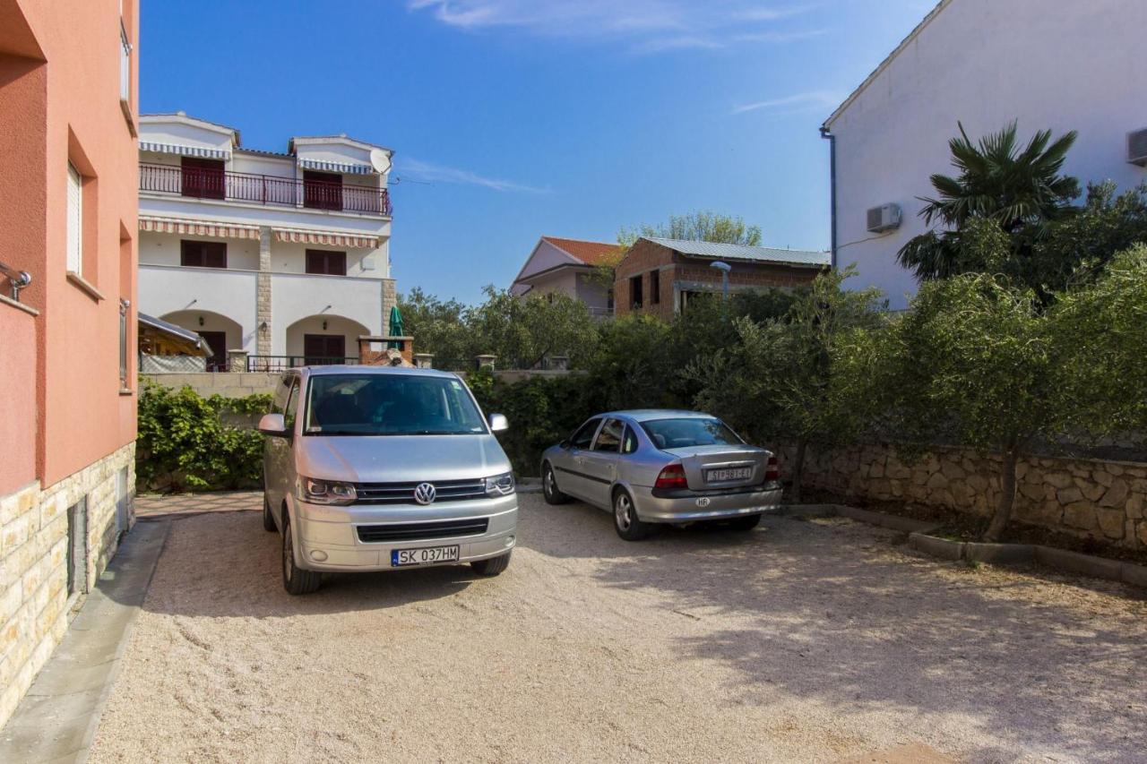 Apartments Lenija Jadrija Bagian luar foto