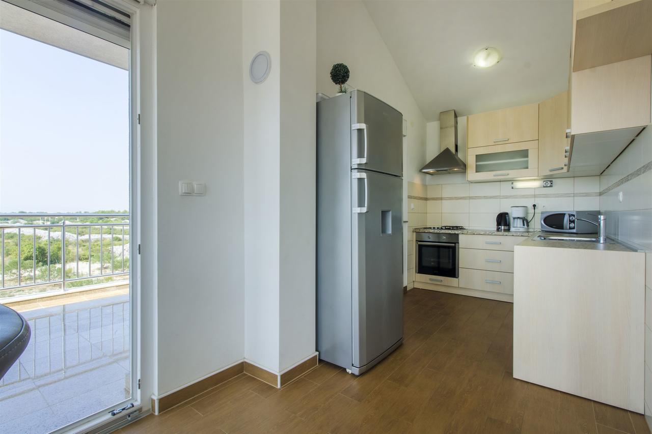 Apartments Lenija Jadrija Bagian luar foto
